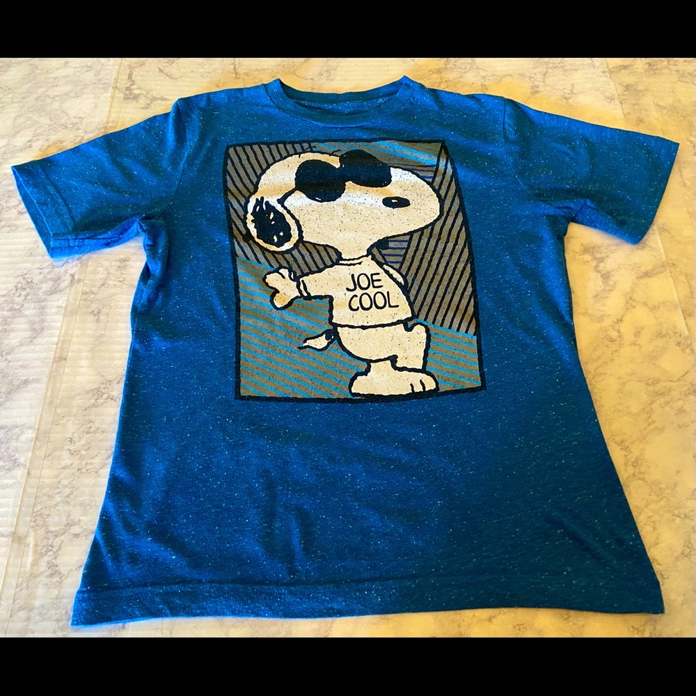 Snoopy tee shirt